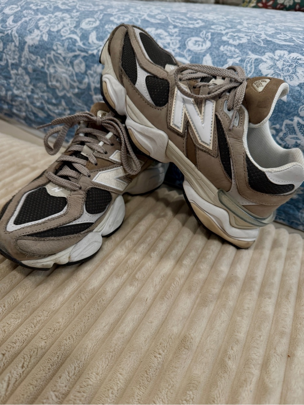 New balance 9060
